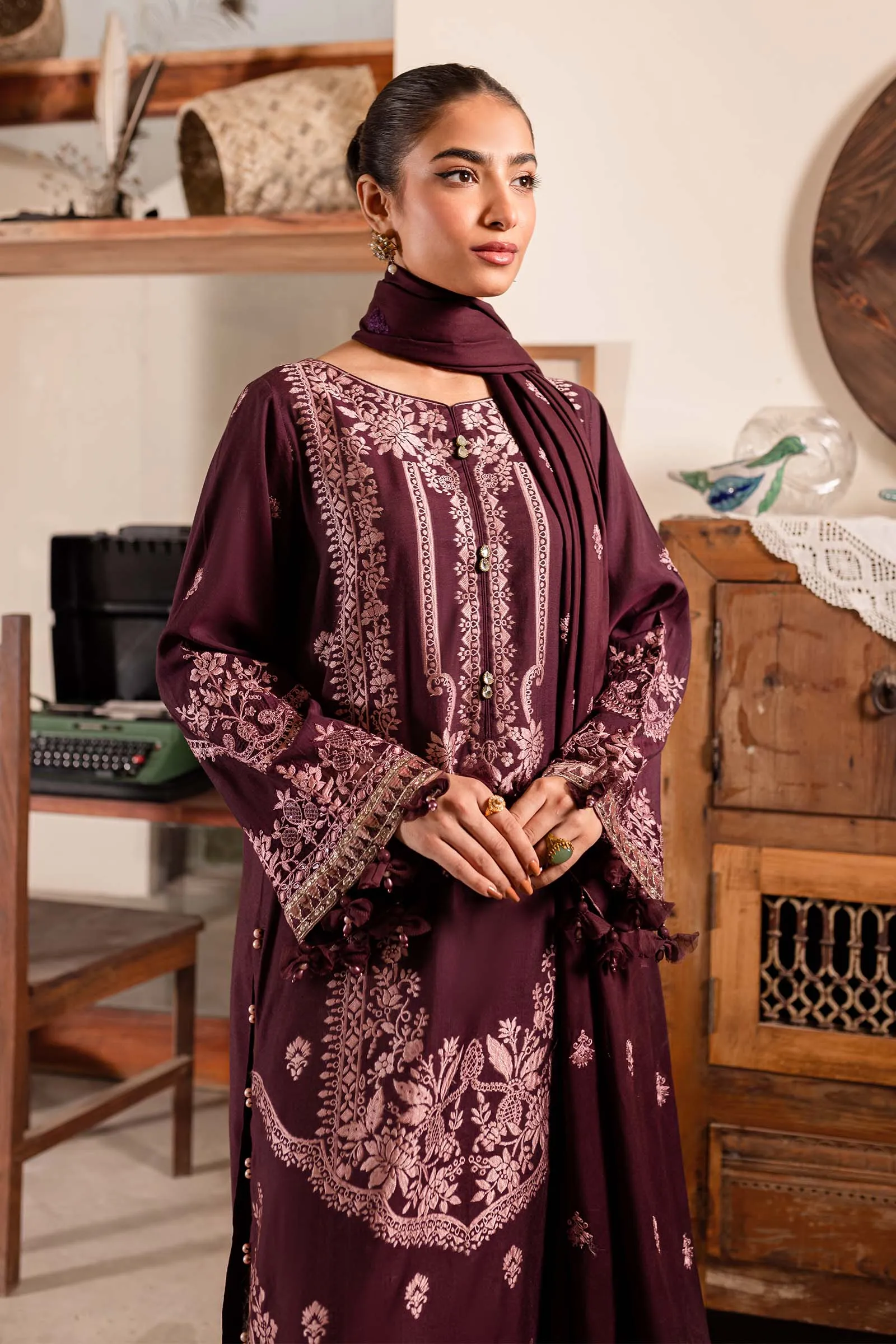 3 Piece Embroidered Linen Suit | DW-W24-21