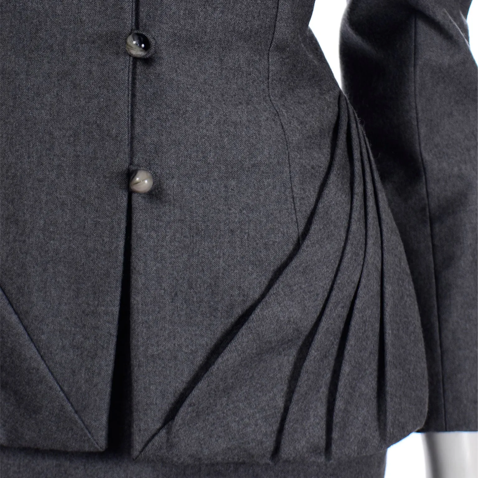 Bill Blass Grey Wool Pleated Blazer Jacket and Skirt Suit