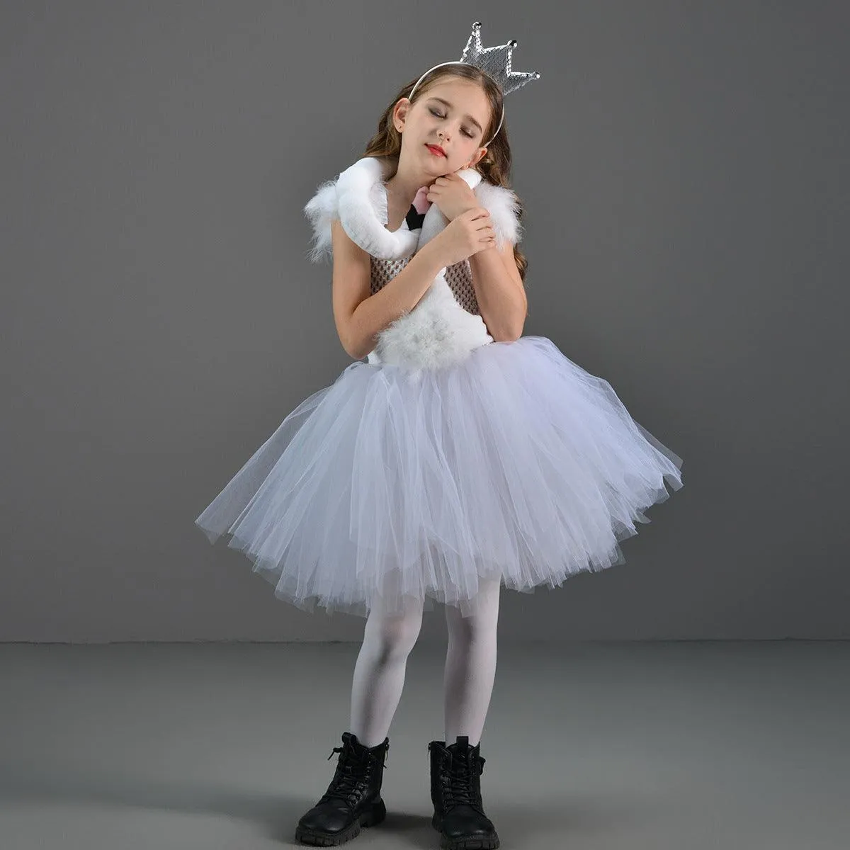 Children's Halloween cosplay costume swan fluffy girl princess dress stage performance elegant dress crown