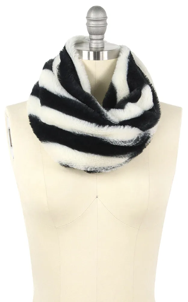 EAF9457 Stripe Faux Fur Twist Tube