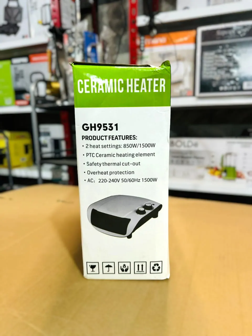 Geepas 850W/1500W Ceramic Heater-9531