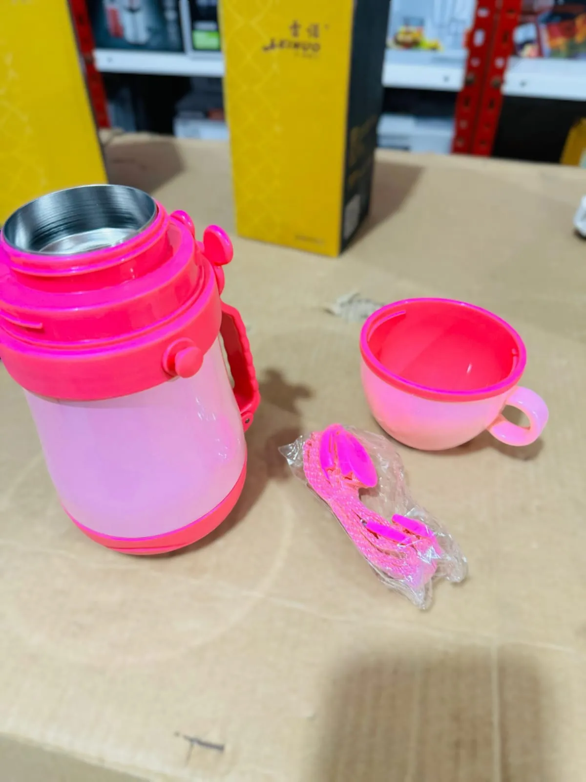 LEINUO Water Bottle with Handle & Cup Cap