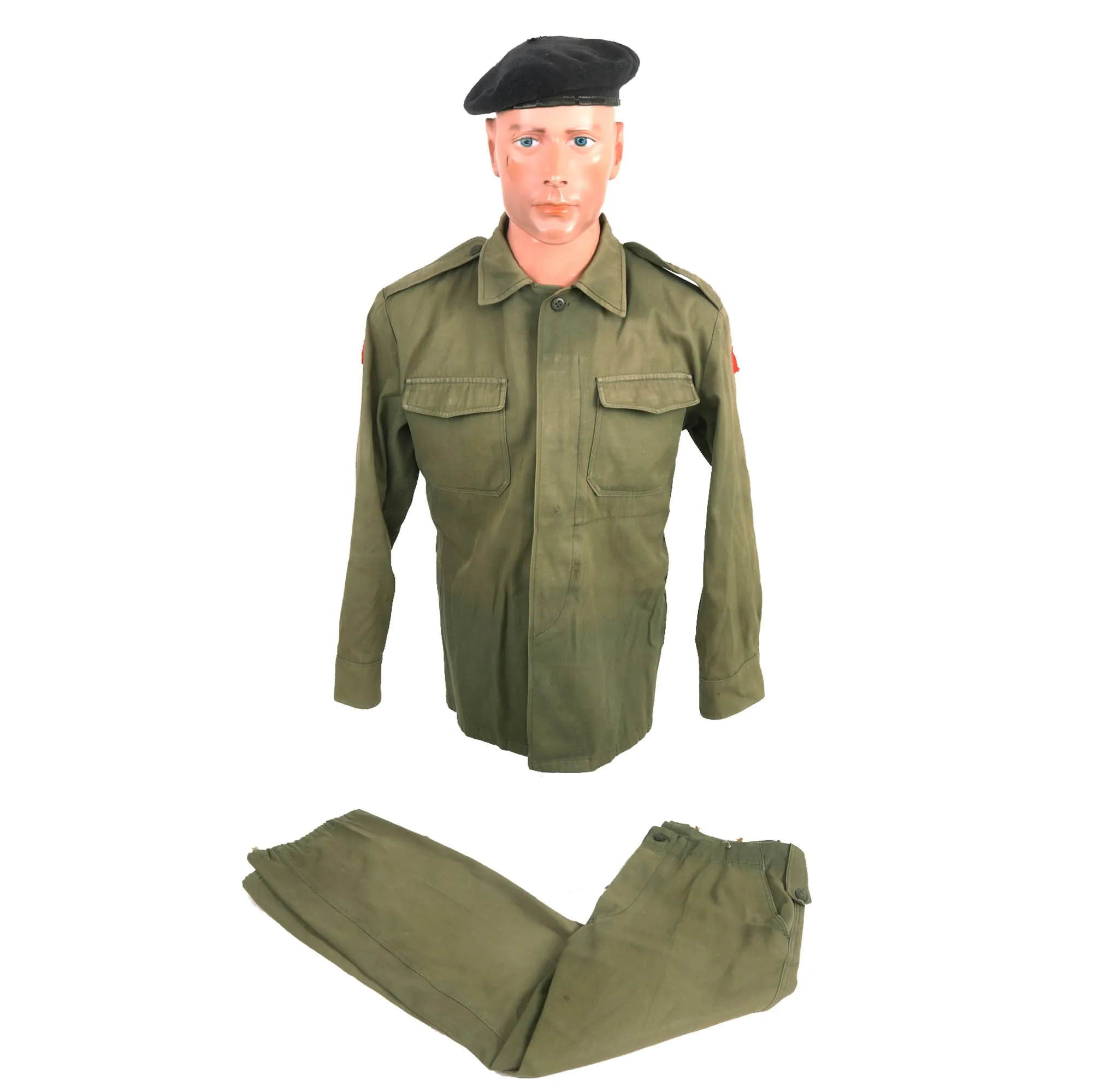 Original Persian Gulf War Iraqi Ministry of Defense Green Uniform Set With Beret - Formerly Part of the A.A.F. Tank Museum