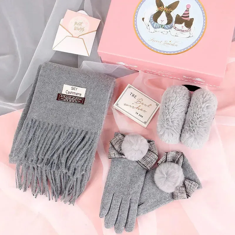 Scarf Gloves Two-Piece Gift Box